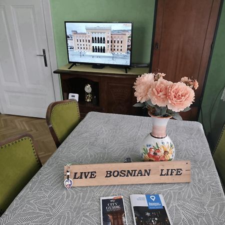 Live Bosnian Life Apartment Sarajevo Bagian luar foto