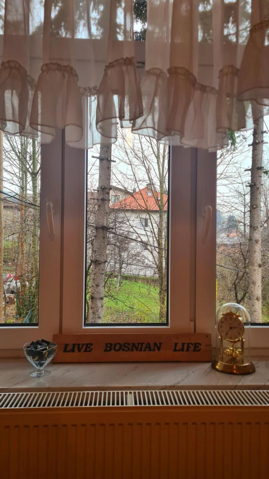 Live Bosnian Life Apartment Sarajevo Bagian luar foto