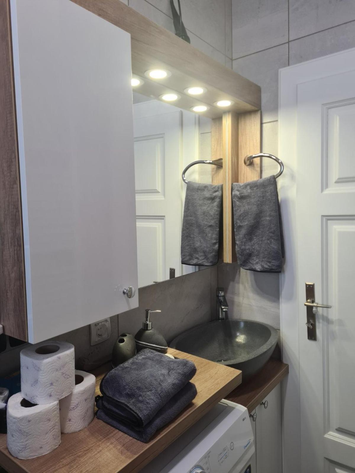 Live Bosnian Life Apartment Sarajevo Bagian luar foto