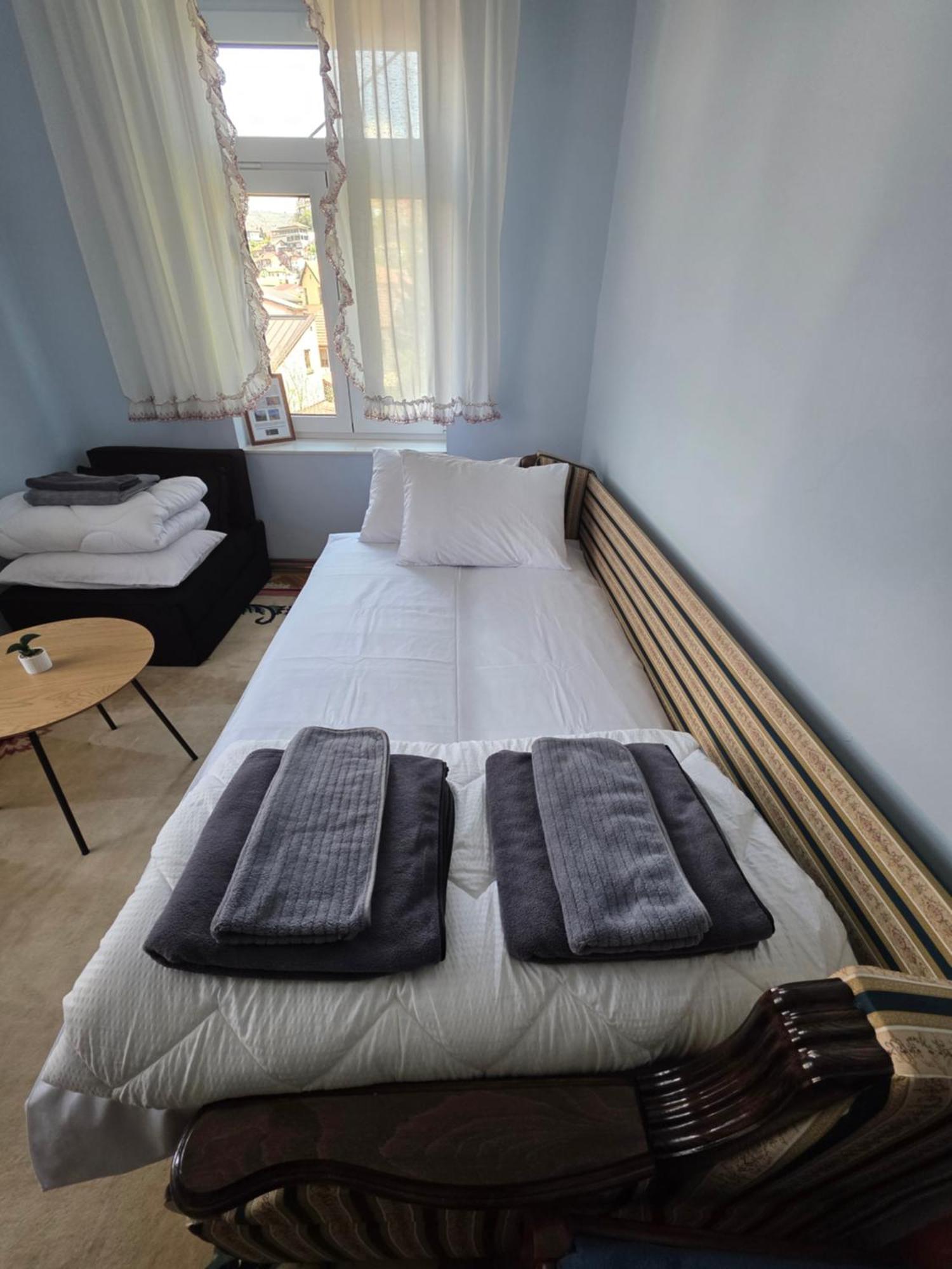 Live Bosnian Life Apartment Sarajevo Bagian luar foto