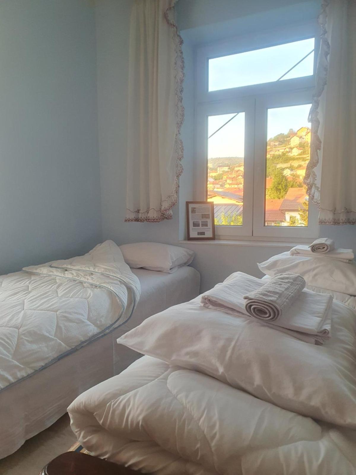 Live Bosnian Life Apartment Sarajevo Bagian luar foto